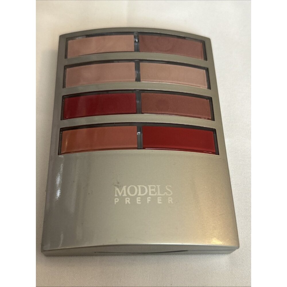 Models Prefer palette w/ 2 Blush 6Eyeshadow 8 cream lipsticks #1 pink-red shades